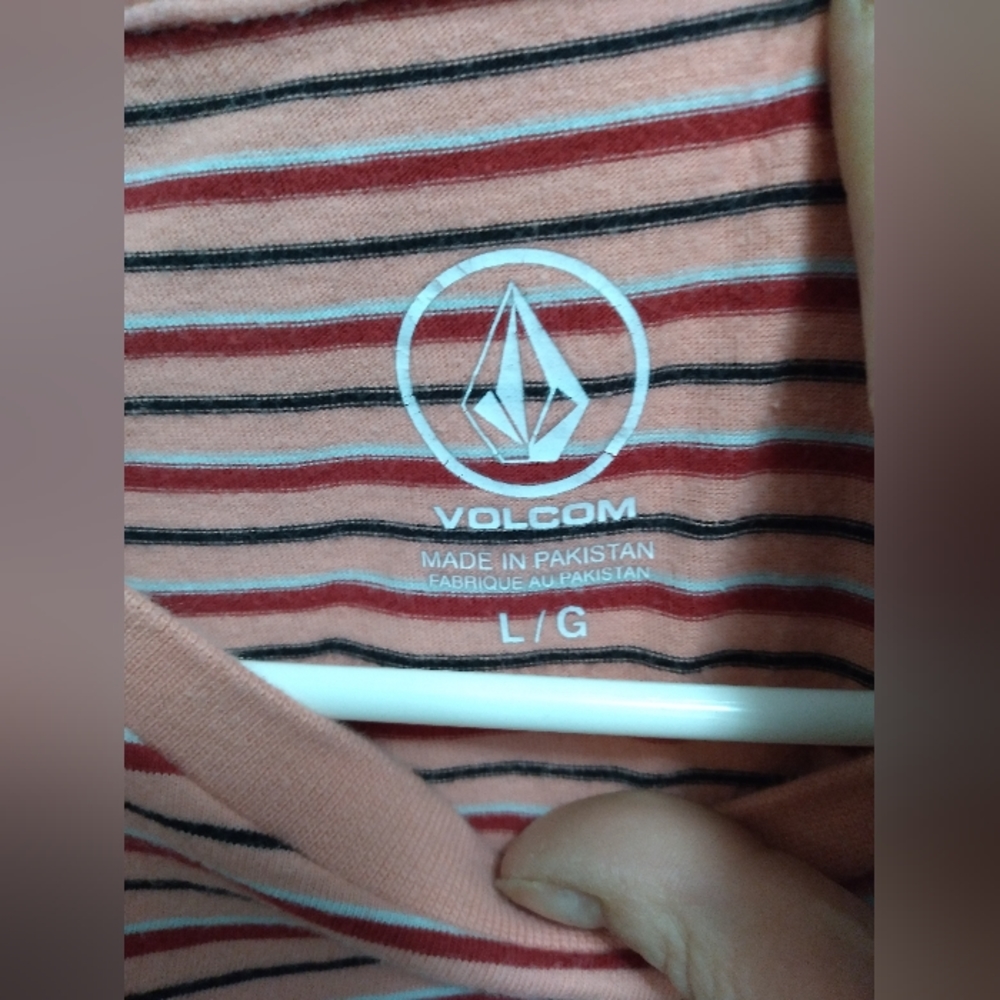 Volcom tee - Picture 2 of 4